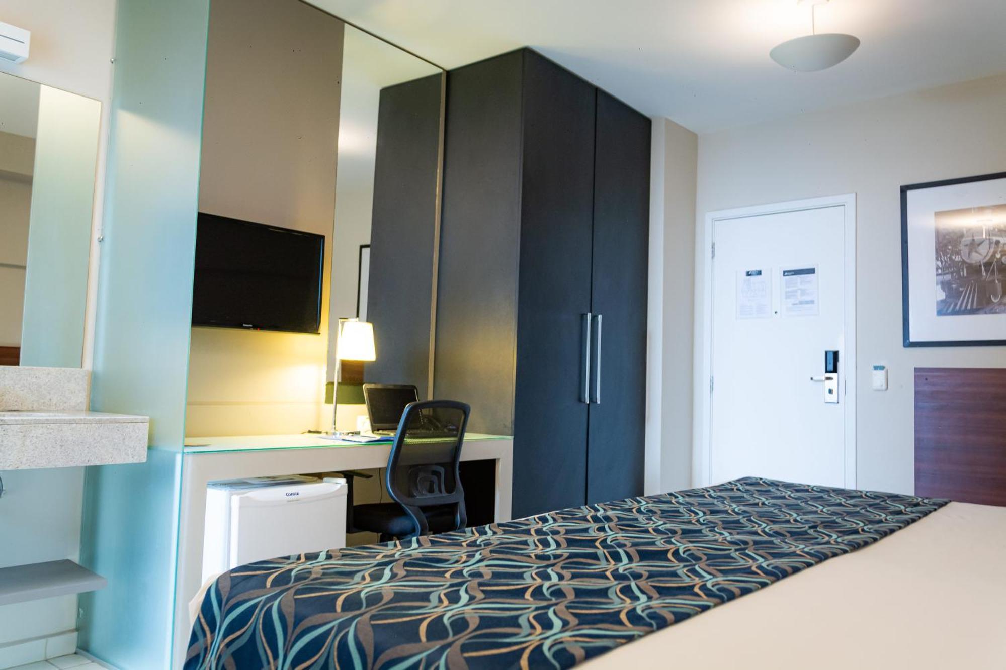 Blue Tree Towers Hotel